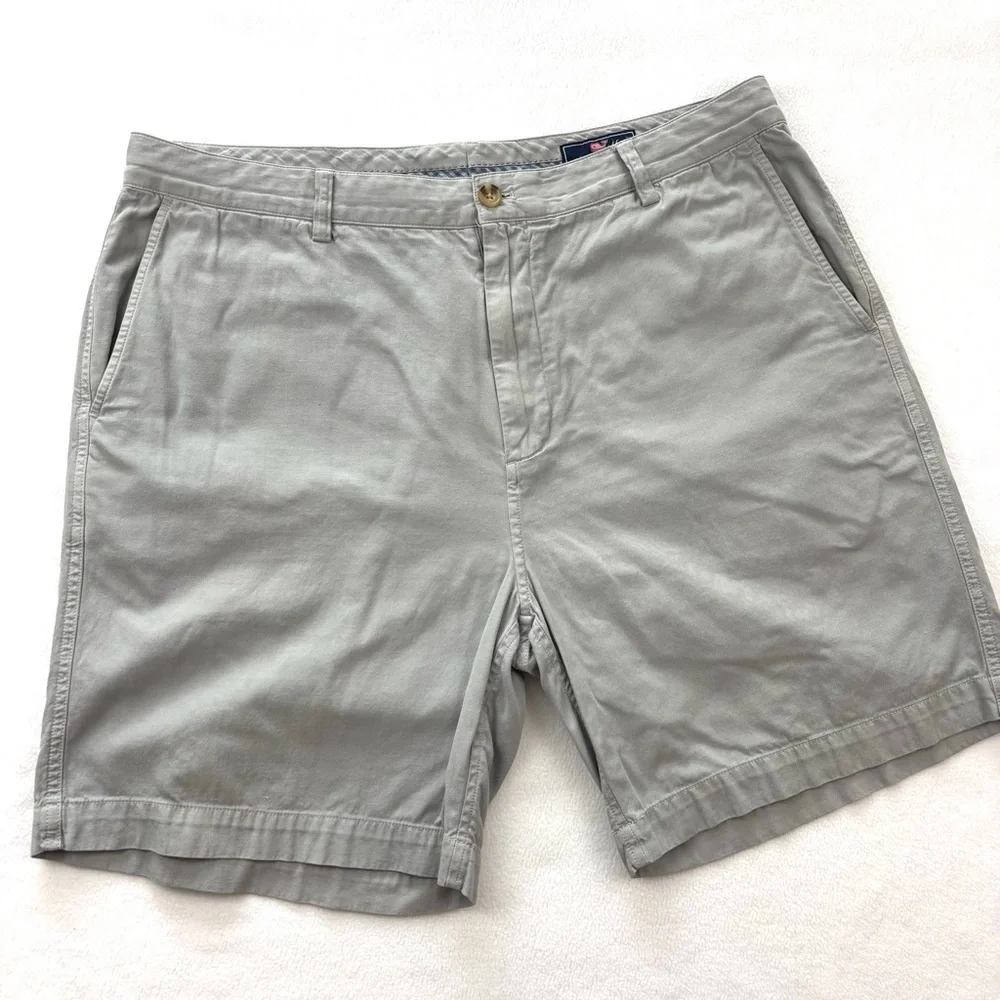 Vineyard Vines Gray Flat Front Classic Gray Men's Cotton Chino Shorts Size 38